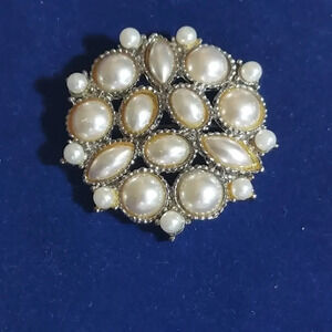 Vintage Silver‎ Pearl Cluster Brooch